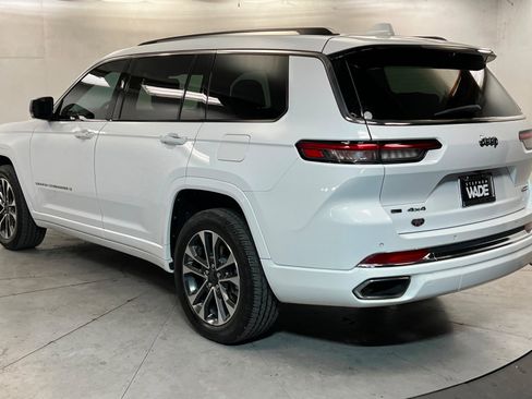 Used 2021 Jeep Grand Cherokee L Overland w/ Advanced Protech Group III image 3