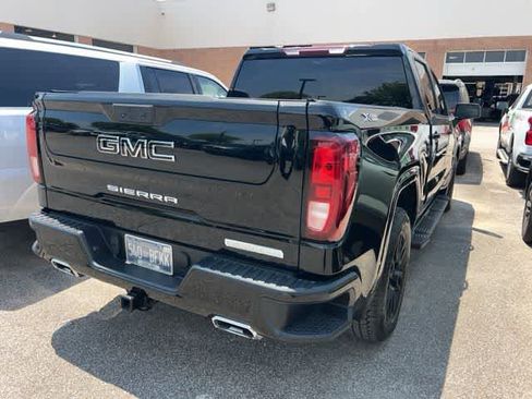 Used 2024 GMC Sierra 1500 Elevation w/ LPO, Elevation Black Package AWD/4WD image 8