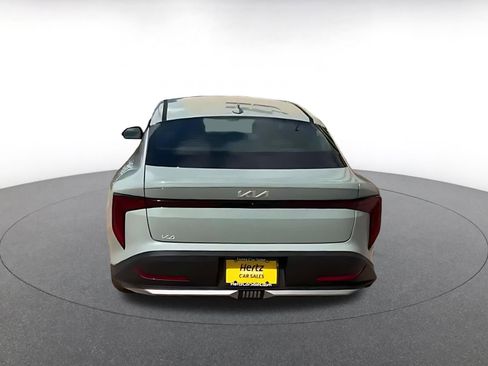 Used 2025 Kia K4 FWD image 4