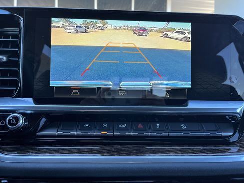 New 2026 GMC Sierra 1500 Elevation image 6