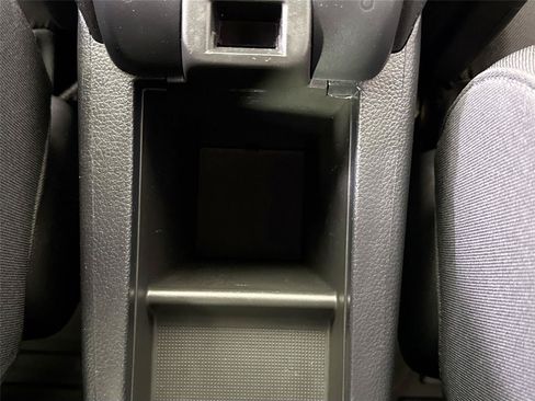 Used 2022 Honda HR-V Sport image 29