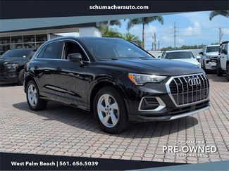 Used 2019 Audi Q3 2.0T Premium w/ Convenience Package image 1