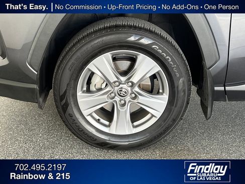 Used 2022 Toyota RAV4 XLE image 30