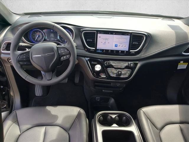 New 2026 Chrysler Pacifica Select w/ S Appearance Package FWD image 14