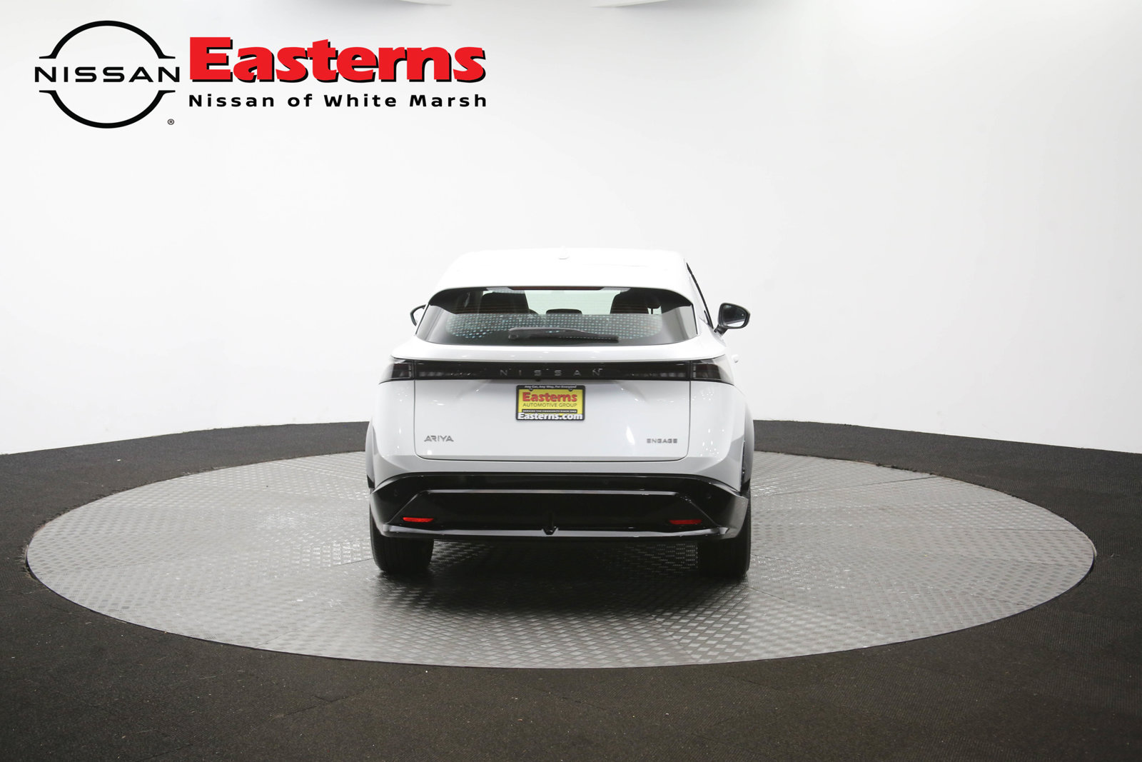 Used 2024 Nissan Ariya FWD image 43