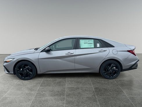 New 2026 Hyundai Elantra Sport FWD image 2