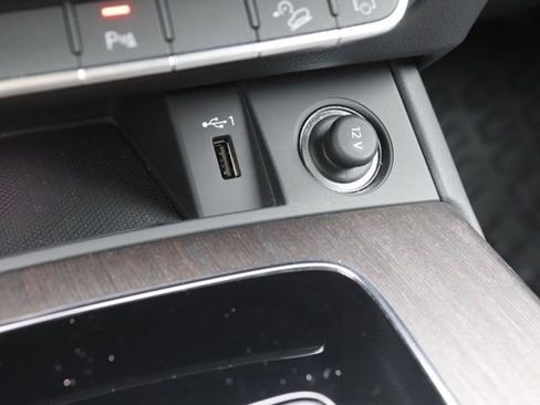 Used 2025 Audi Q5 2.0T Premium Plus image 30