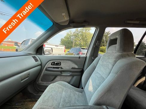 Used 2004 Honda Pilot EX image 24