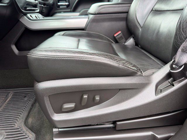Used 2015 Chevrolet Silverado 1500 LTZ Z71 w/ LTZ Plus Package AWD/4WD image 25