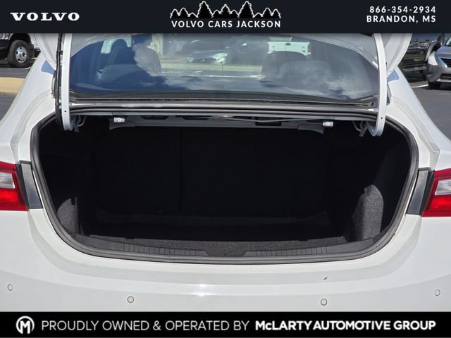 Used 2024 Chevrolet Malibu LS w/ Driver Confidence Package FWD image 28