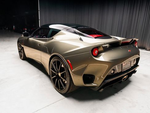 Used 2020 Lotus Evora image 11