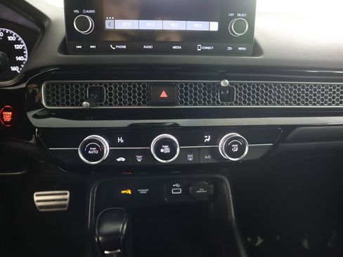 Used 2023 Honda Civic Sport image 42