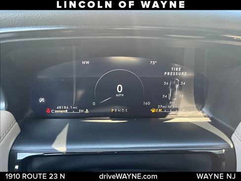 Certified 2022 Lincoln Nautilus Reserve AWD/4WD image 17