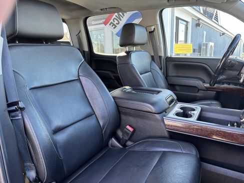 Used 2018 GMC Sierra 1500 SLT w/ SLT Premium Package image 45