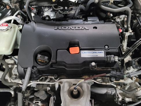 Used 2017 Honda Civic LX image 30