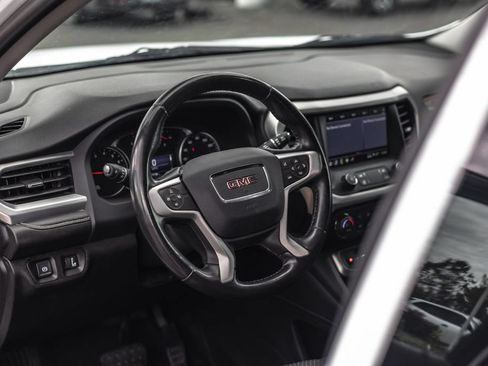 Used 2020 GMC Acadia SLE AWD/4WD image 6