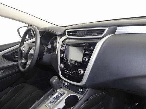 Used 2017 Nissan Murano S image 35