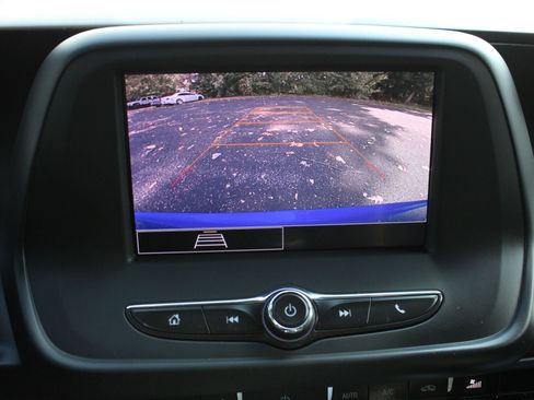 Used 2023 Chevrolet Camaro LS RWD image 39