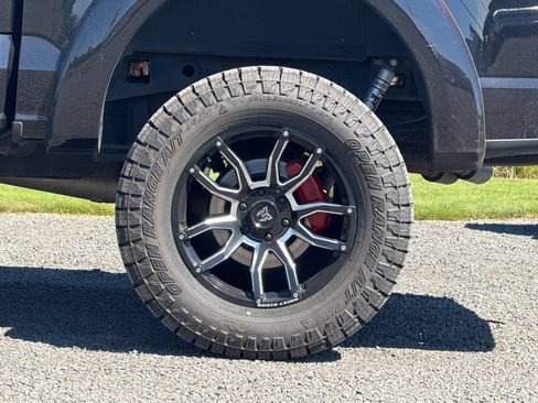 Used 2022 Ford F150 Lariat w/ Equipment Group 502A High AWD/4WD image 44