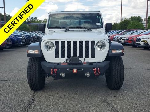 Certified 2023 Jeep Gladiator Sport AWD/4WD image 2