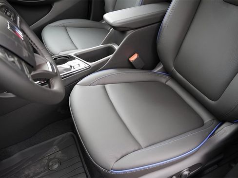 New 2026 Buick Encore GX Sport Touring image 9