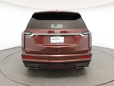 Used 2022 Cadillac XT6 Sport image 5