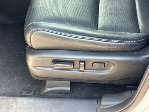 Used 2023 Honda Passport EX-L image 4