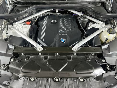 Used 2023 BMW X5 xDrive40i w/ M Sport Package AWD/4WD image 30