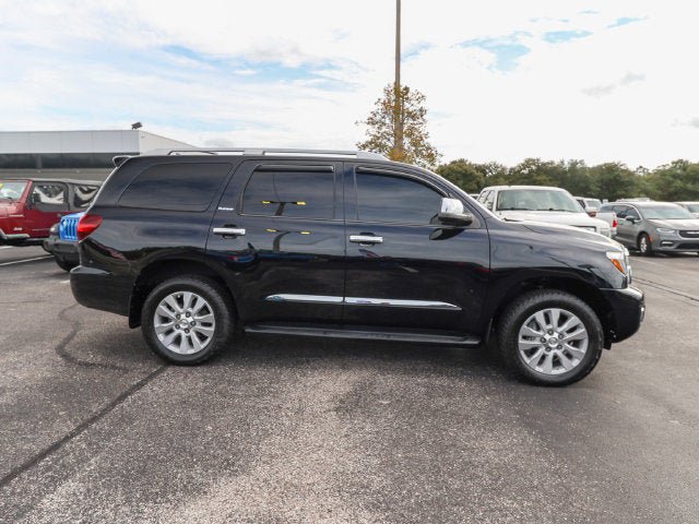 Used 2018 Toyota Sequoia Platinum AWD/4WD image 11