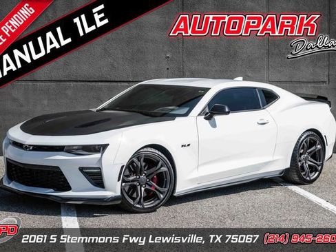 Used 2018 Chevrolet Camaro SS image 1