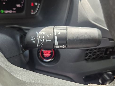 Used 2025 Honda Accord LX image 27