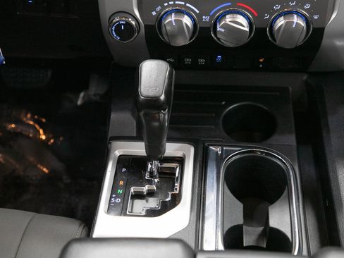 Used 2020 Toyota Tundra SR5 AWD/4WD image 20