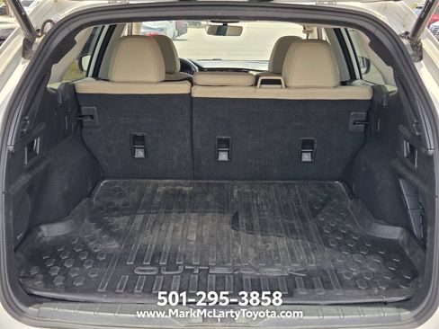 Used 2023 Subaru Outback Limited AWD/4WD image 14