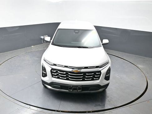Used 2025 Chevrolet Equinox LT image 20
