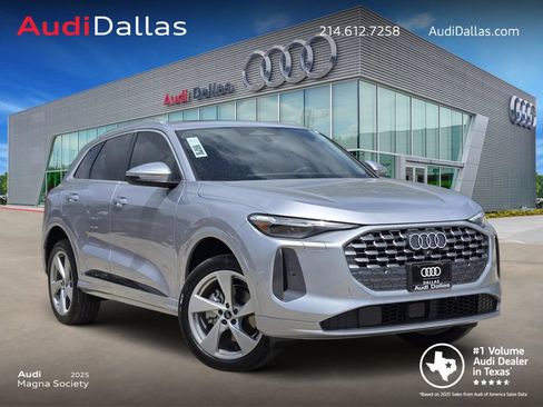 Used 2026 Audi Q5 Premium Plus w/ Premium Plus AWD/4WD image 1