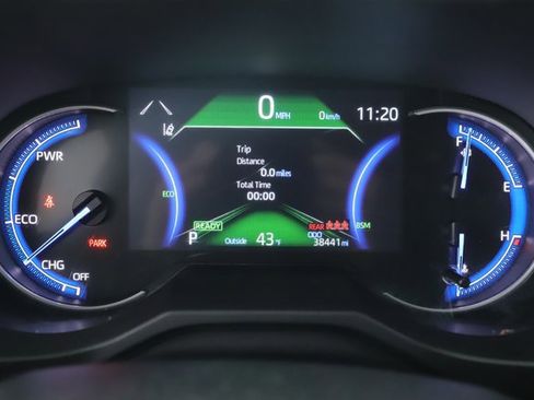 Used 2025 Toyota RAV4 XLE image 22