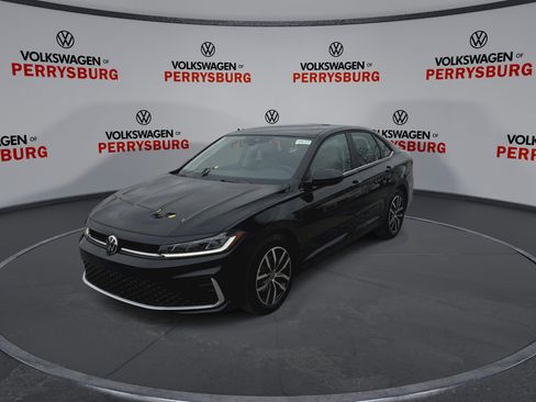 New 2026 Volkswagen Jetta SE image 4