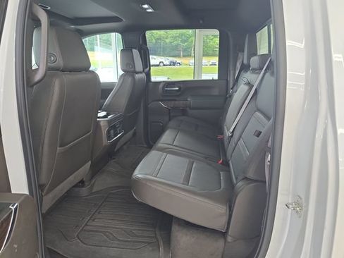 Certified 2023 GMC Sierra 3500 Denali w/ Denali Ultimate Package AWD/4WD image 10