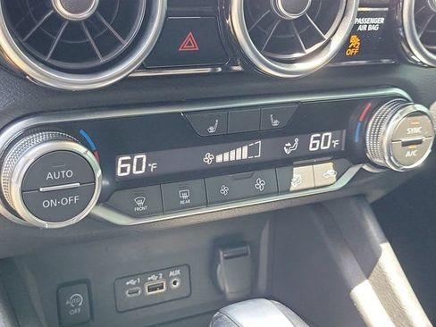 Used 2024 Nissan Sentra SR w/ Trunk Package FWD image 27