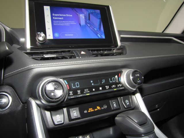 Used 2025 Toyota RAV4 XLE w/ Weather Package AWD/4WD image 7