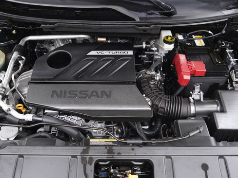 Used 2022 Nissan Rogue SV w/ SV Premium Package image 29