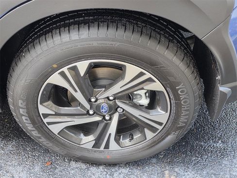 New 2025 Subaru Crosstrek 2.5i Premium image 34