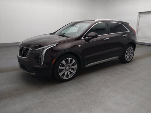 Used 2020 Cadillac XT4 Premium Luxury w/ Driver Awareness Package FWD image 2