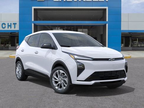 New 2027 Chevrolet Bolt LT image 7