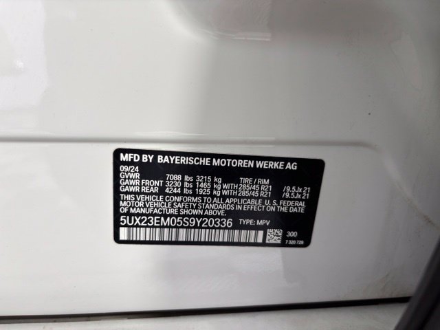 Used 2025 BMW X7 xDrive40i w/ Premium Package AWD/4WD image 26