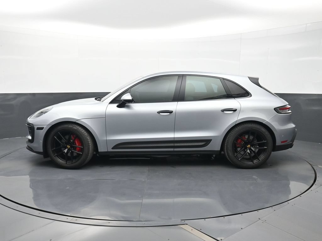 Certified 2023 Porsche Macan S AWD/4WD image 2