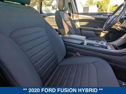 Certified 2020 Ford Fusion SE image 23