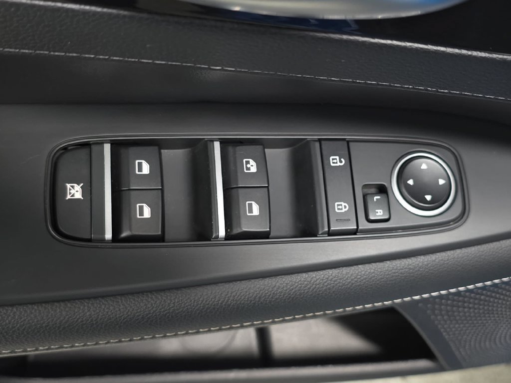 Used 2024 Kia Forte GT-Line w/ GT-Line Premium Package FWD image 23