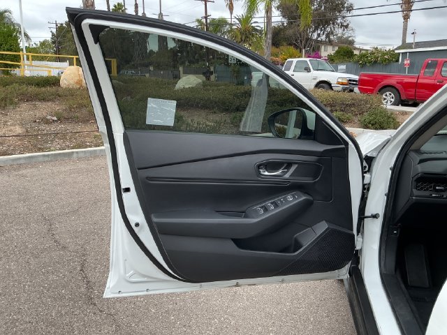 Certified 2024 Honda Accord EX image 10
