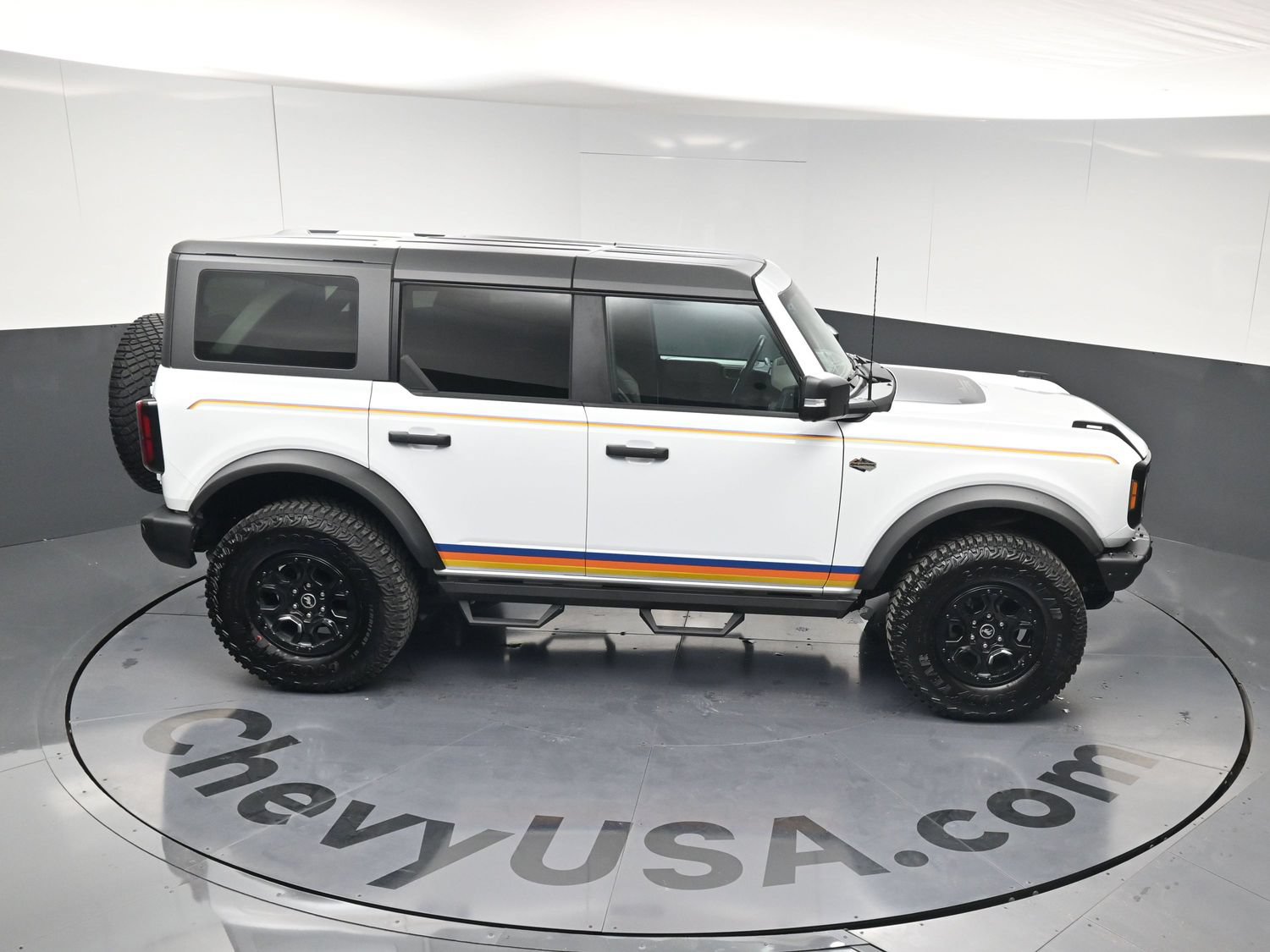 Used 2024 Ford Bronco Wildtrak AWD/4WD image 32